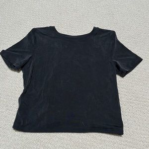 Lululemon crop tight tie-back, open back tee size 4.